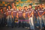 Shahrukh Khan ties up with XXX energy drink for Kolkatta Knight Riders and jersey launch in MCA on 9th March 2010 (37).JPG